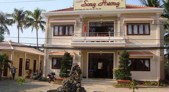 Song Hương Hotel